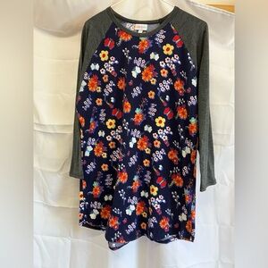 LuLaRoe Blue and Orange Raglan T-Shirt with 3/4 Sleeves